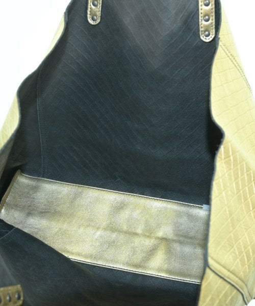 BOTTEGA VENETA กระเป๋าถือขนาดใหญ่