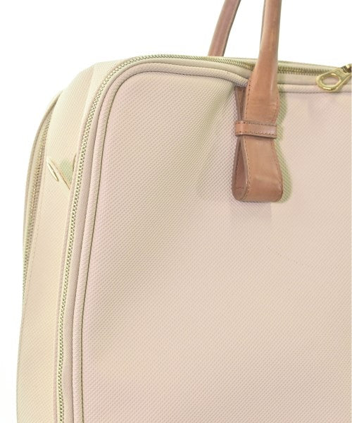 BOTTEGA VENETA กระเป๋าใส่อุปกรณ์ขนาดใหญ่