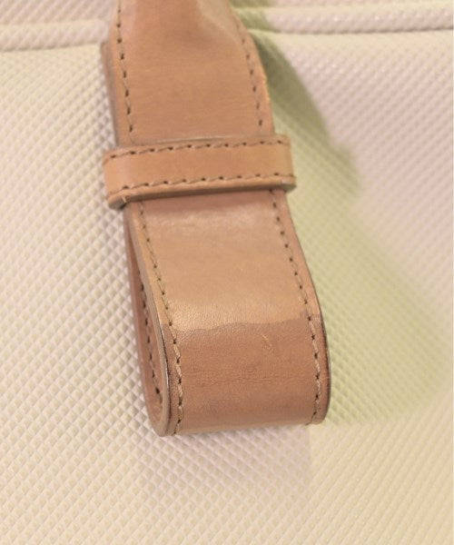 BOTTEGA VENETA กระเป๋าใส่อุปกรณ์ขนาดใหญ่