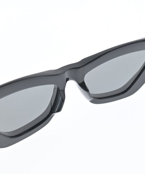 BOTTEGA VENETA แว่นกันแดด