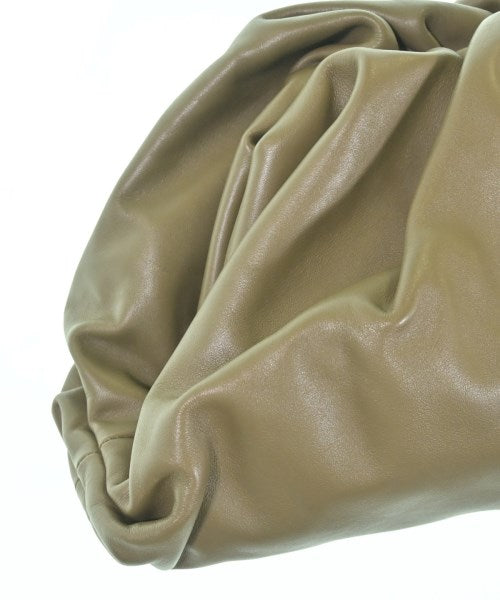 BOTTEGA VENETA คลัตช์