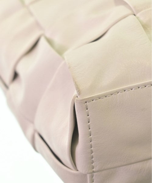 BOTTEGA VENETA กระเป๋าถือขนาดใหญ่