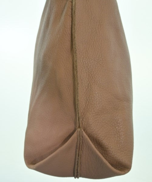 BOTTEGA VENETA กระเป๋าถือขนาดใหญ่