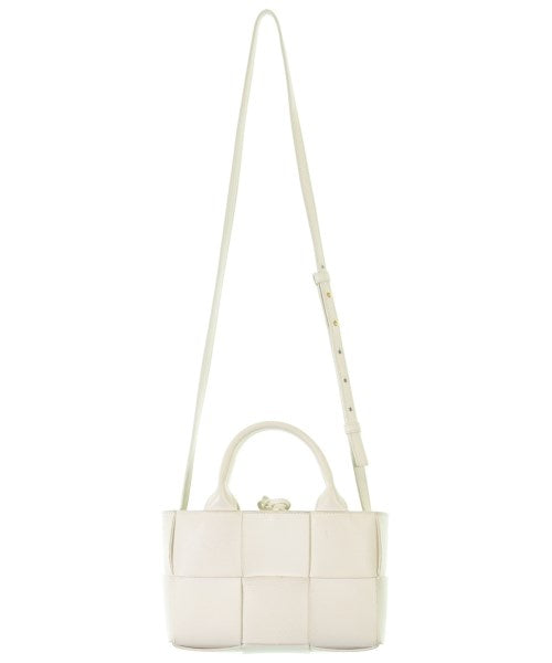 BOTTEGA VENETA กระเป๋าถือขนาดใหญ่