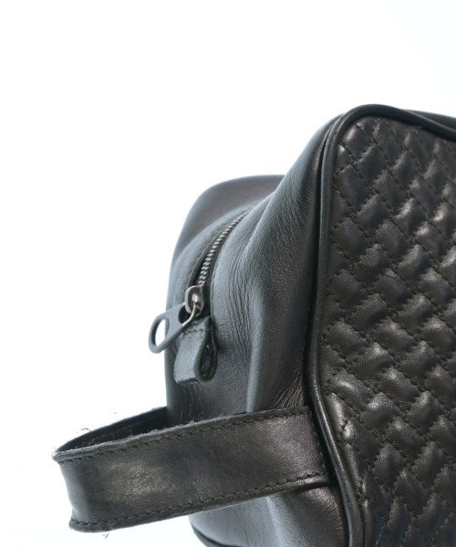 BOTTEGA VENETA คลัตช์