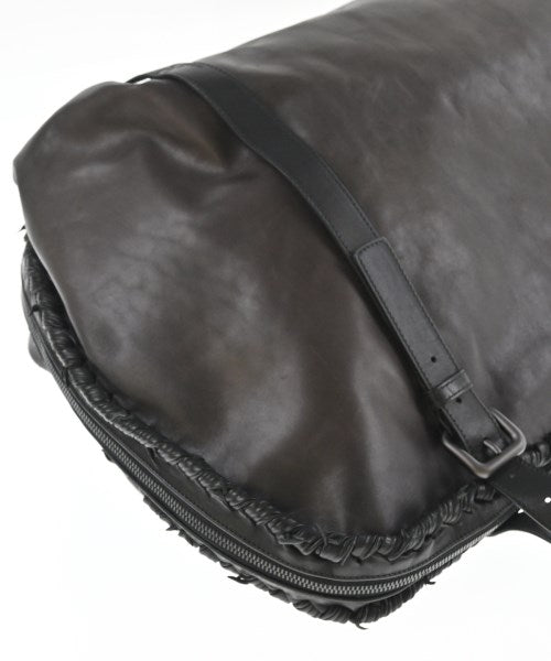 BOTTEGA VENETA กระเป๋าใส่อุปกรณ์ขนาดใหญ่