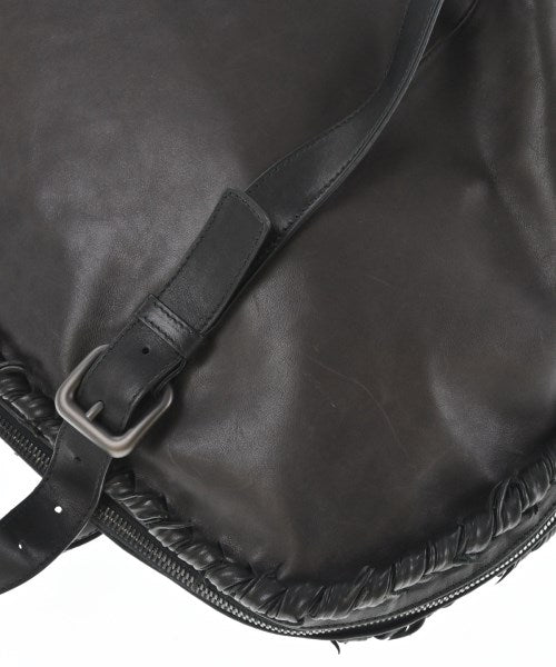 BOTTEGA VENETA กระเป๋าใส่อุปกรณ์ขนาดใหญ่