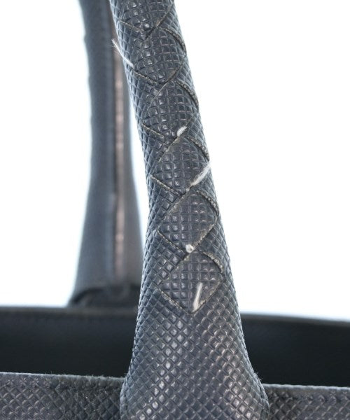 BOTTEGA VENETA กระเป๋าถือขนาดใหญ่