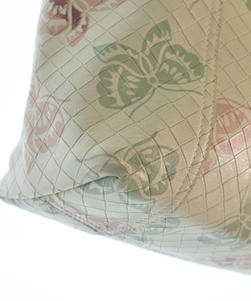 BOTTEGA VENETA กระเป๋าถือขนาดใหญ่