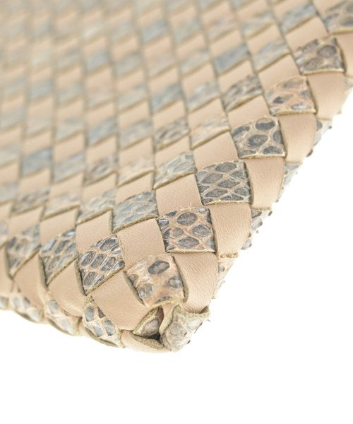 BOTTEGA VENETA กระเป๋าสะพาย