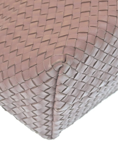 BOTTEGA VENETA กระเป๋าถือขนาดใหญ่