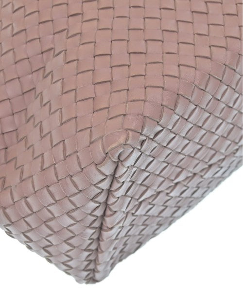 BOTTEGA VENETA กระเป๋าถือขนาดใหญ่