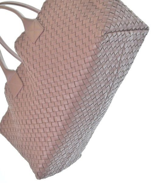 BOTTEGA VENETA กระเป๋าถือขนาดใหญ่