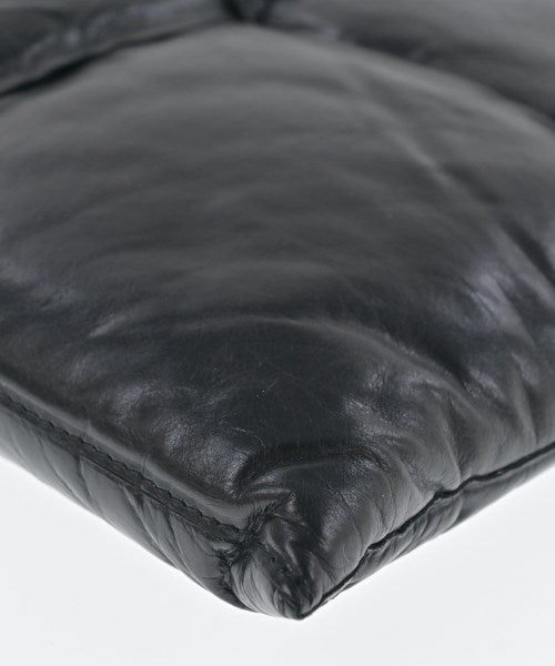 BOTTEGA VENETA คลัตช์