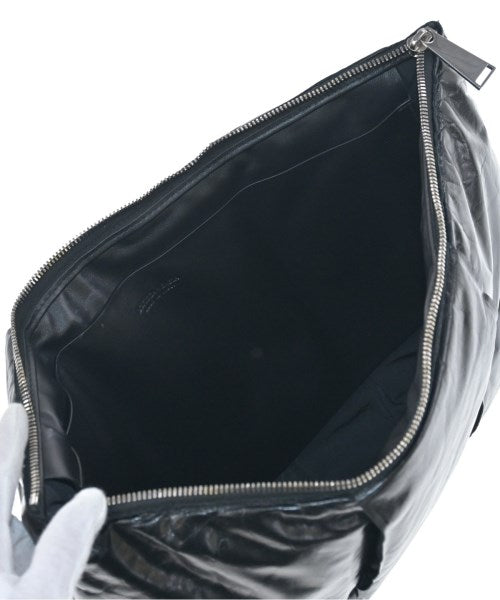 BOTTEGA VENETA คลัตช์