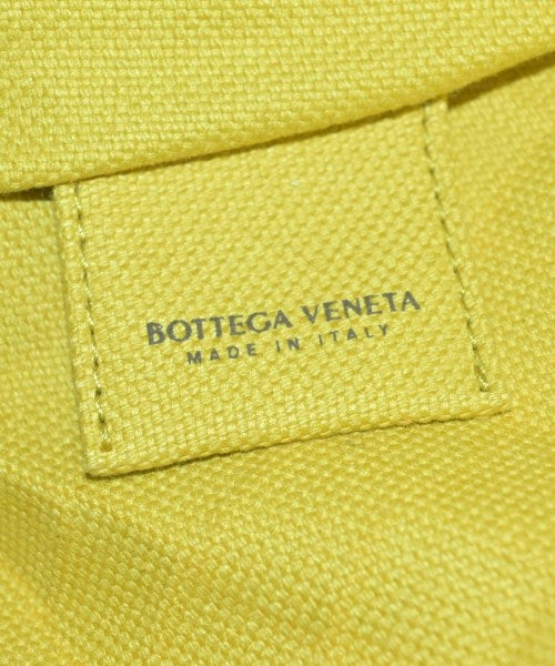 BOTTEGA VENETA กระเป๋าใส่อุปกรณ์ขนาดใหญ่