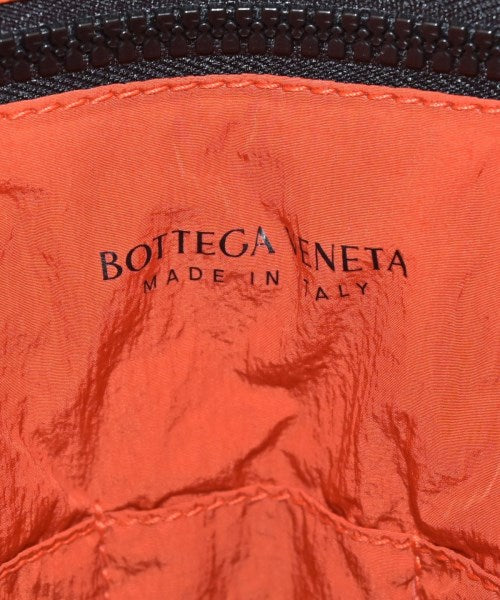 BOTTEGA VENETA คลัตช์