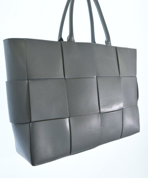 BOTTEGA VENETA กระเป๋าถือขนาดใหญ่