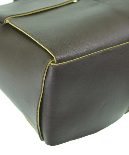 BOTTEGA VENETA กระเป๋าถือขนาดใหญ่