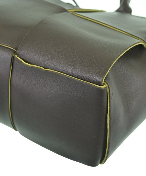 BOTTEGA VENETA กระเป๋าถือขนาดใหญ่