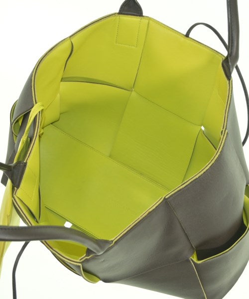 BOTTEGA VENETA กระเป๋าถือขนาดใหญ่