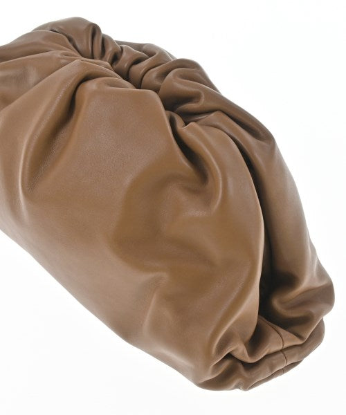 BOTTEGA VENETA คลัตช์