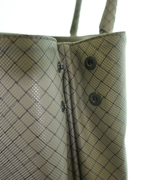 BOTTEGA VENETA กระเป๋าถือขนาดใหญ่
