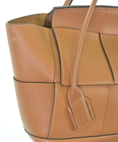 BOTTEGA VENETA กระเป๋าสะพาย