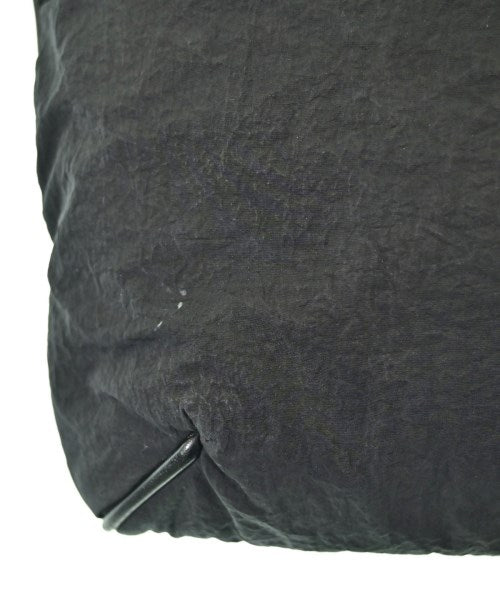 BOTTEGA VENETA คลัตช์