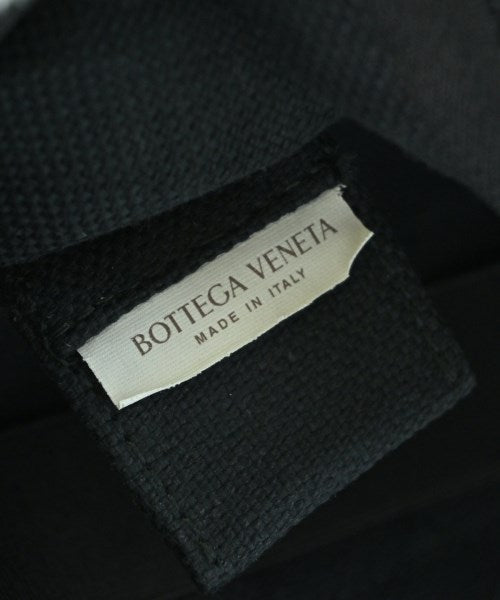 BOTTEGA VENETA คลัตช์