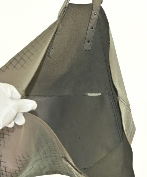 BOTTEGA VENETA กระเป๋าถือขนาดใหญ่