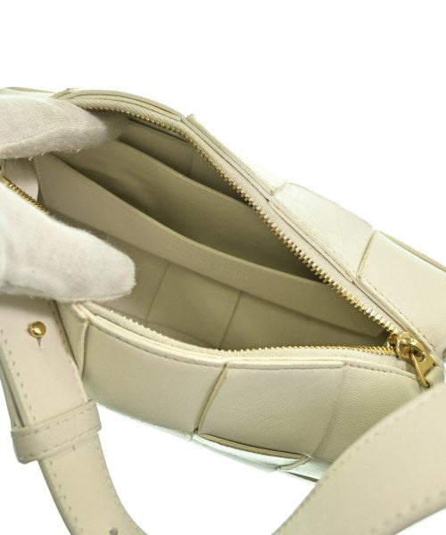 BOTTEGA VENETA กระเป๋าถือ