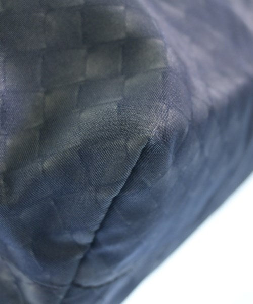 BOTTEGA VENETA กระเป๋าถือขนาดใหญ่