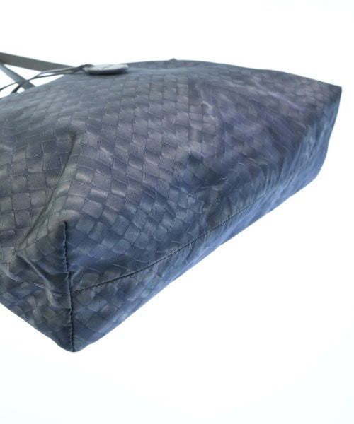 BOTTEGA VENETA กระเป๋าถือขนาดใหญ่