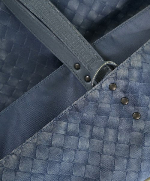 BOTTEGA VENETA กระเป๋าถือขนาดใหญ่