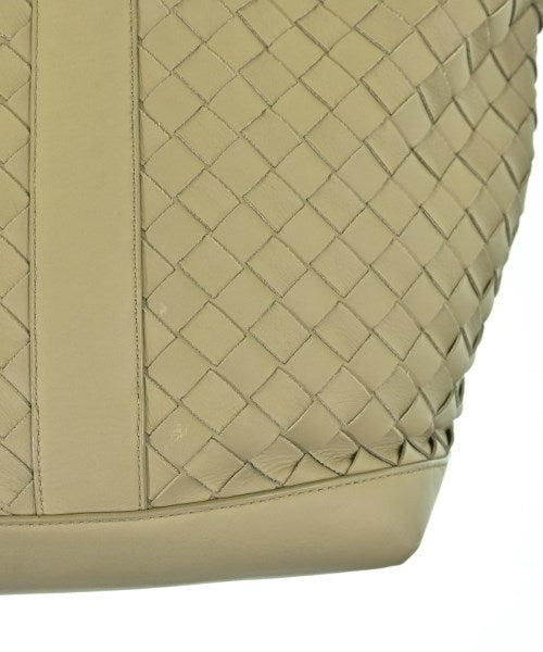 BOTTEGA VENETA กระเป๋าถือขนาดใหญ่
