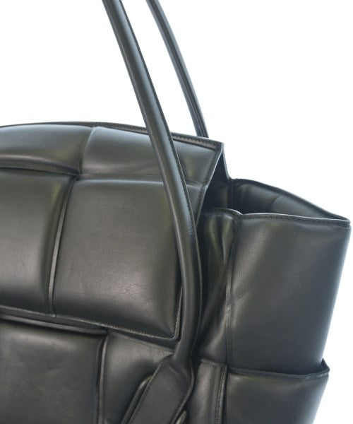 BOTTEGA VENETA กระเป๋าสะพาย