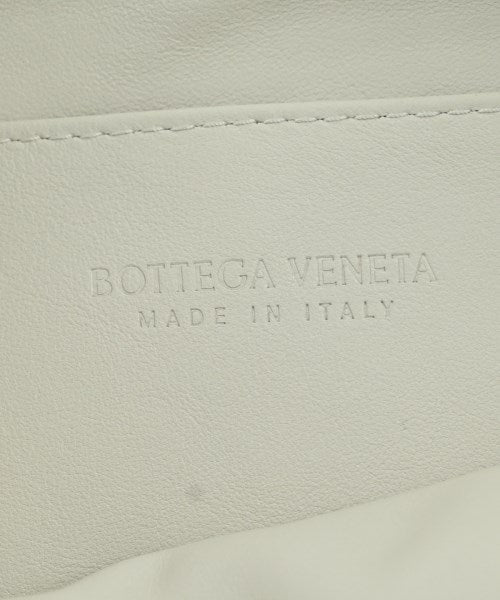 BOTTEGA VENETA คลัตช์