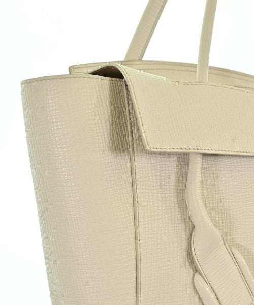 BOTTEGA VENETA กระเป๋าถือขนาดใหญ่