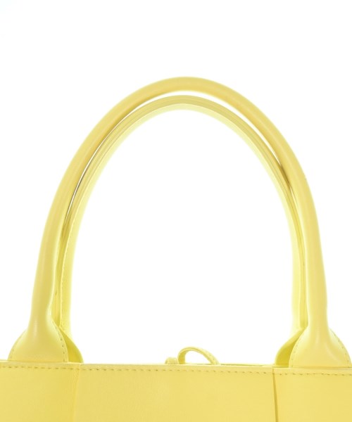 BOTTEGA VENETA กระเป๋าถือขนาดใหญ่