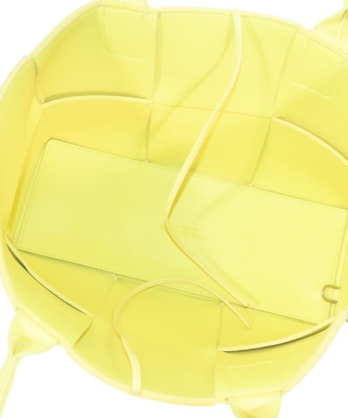 BOTTEGA VENETA กระเป๋าถือขนาดใหญ่