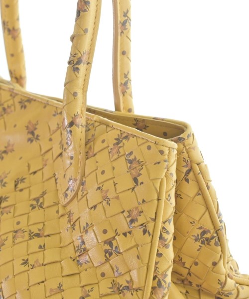 BOTTEGA VENETA กระเป๋าถือ