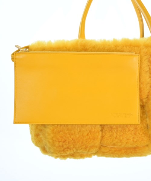 BOTTEGA VENETA กระเป๋าถือขนาดใหญ่