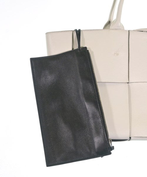 BOTTEGA VENETA กระเป๋าถือขนาดใหญ่