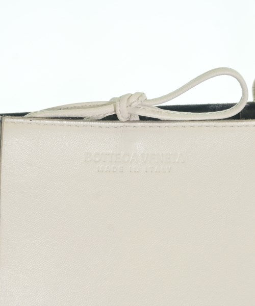 BOTTEGA VENETA กระเป๋าถือขนาดใหญ่