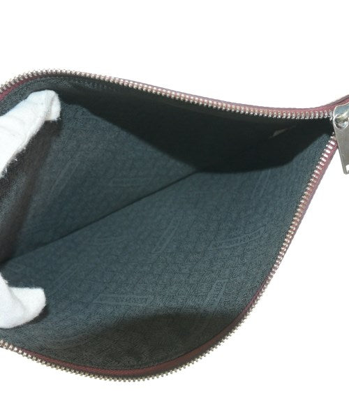 BOTTEGA VENETA คลัตช์