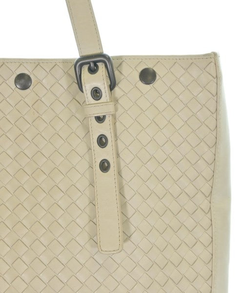 BOTTEGA VENETA กระเป๋าถือขนาดใหญ่