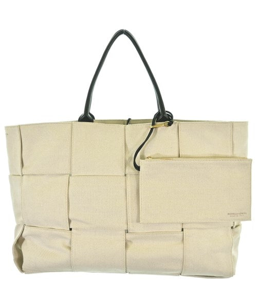 BOTTEGA VENETA กระเป๋าถือขนาดใหญ่