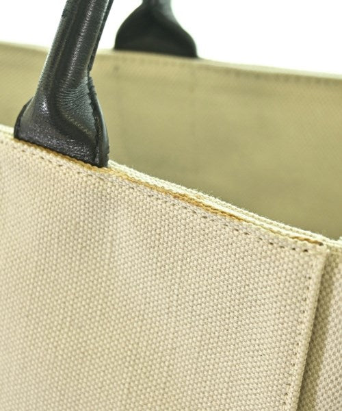 BOTTEGA VENETA กระเป๋าถือขนาดใหญ่