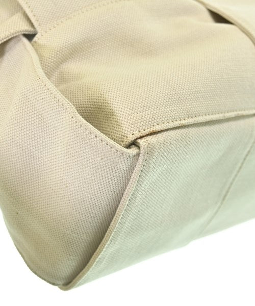 BOTTEGA VENETA กระเป๋าถือขนาดใหญ่